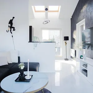 Roomsy - Happy Apes Apartament